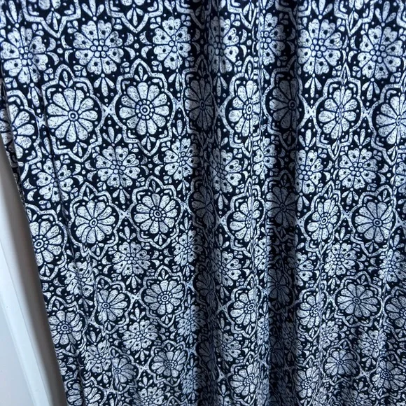 J Jill Women’s Plus 1X Sleeveless Maxi Dress Blues Geometric Pattern 3627 - Picture 3 of 9